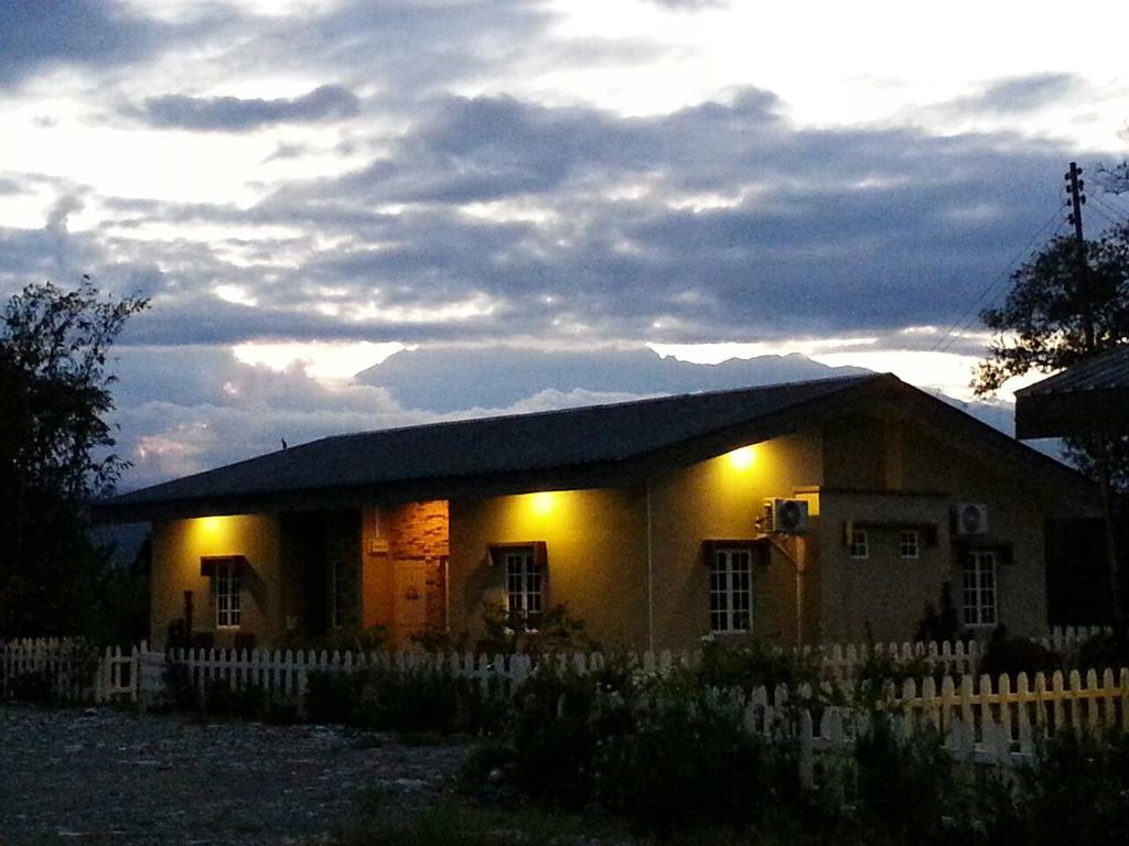 Sabah Tea Resort Ranau Esterno foto
